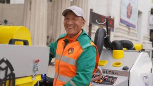 Эрхэм үйлчлүүлэгч та бүхнийг хүлээцтэй, бие биендээ хүндэтгэлтэй хандахыг уриалж байна.